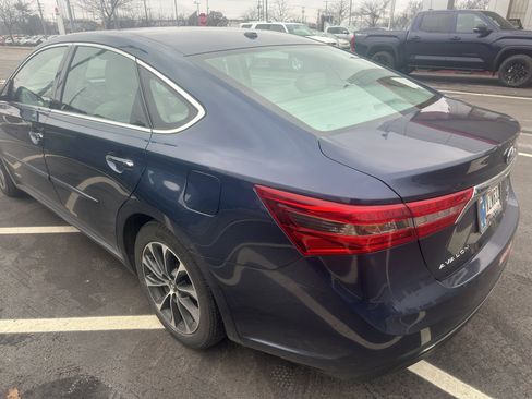 Used 2016 Toyota Avalon XLE Plus image 5