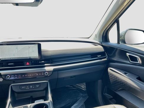 New 2026 Kia Carnival SX FWD image 25