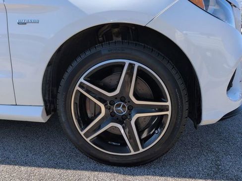 Used 2018 Mercedes-Benz GLE 43 AMG 4MATIC w/ Night Package image 9