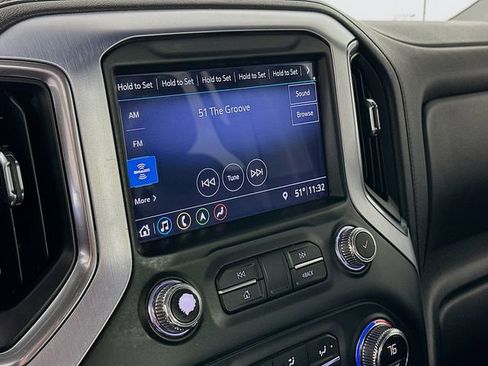 Used 2019 GMC Sierra 1500 SLT w/ SLT Premium Package AWD/4WD image 16