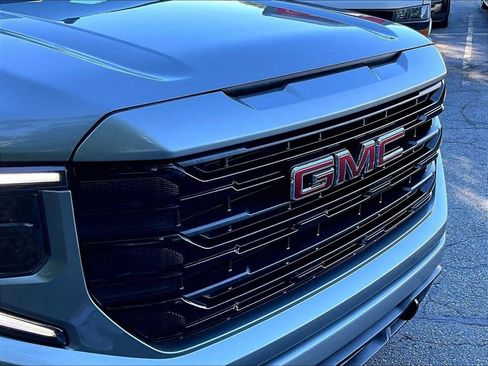 Used 2023 GMC Sierra 1500 Elevation AWD/4WD image 30