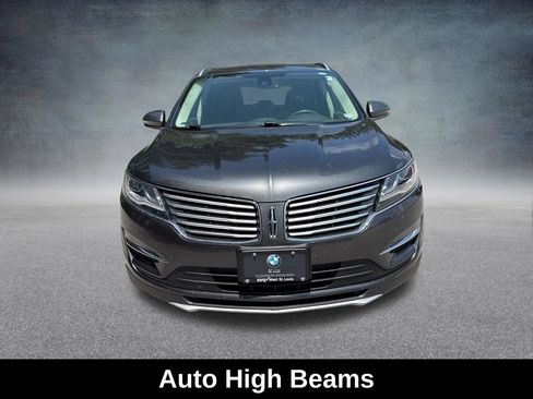 Used 2018 Lincoln MKC Select w/ Select Plus Package FWD image 10