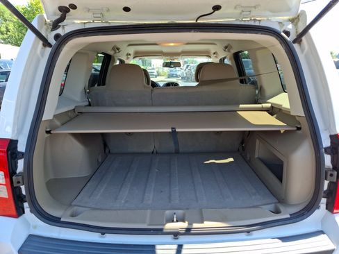 Used 2016 Jeep Patriot Latitude FWD image 28