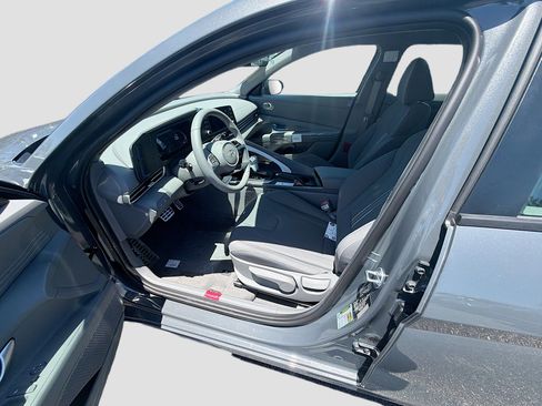 New 2026 Hyundai Elantra Sport FWD image 14