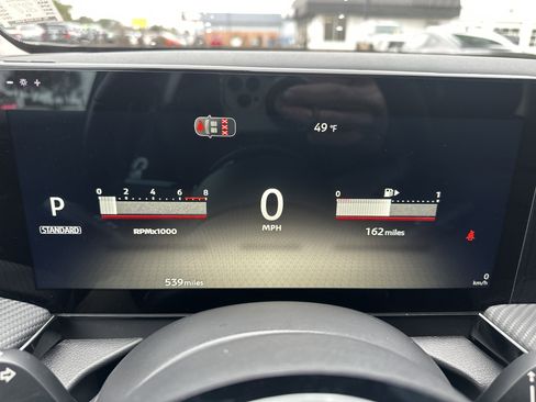 Used 2026 Nissan Kicks SR image 16