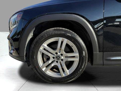 Used 2021 Mercedes-Benz GLB 250 image 57