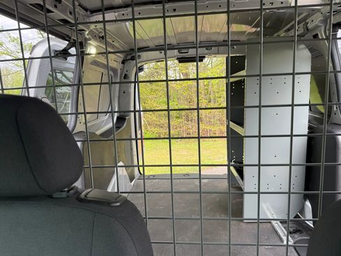 Used 2017 Ford Transit Connect XLT FWD image 23