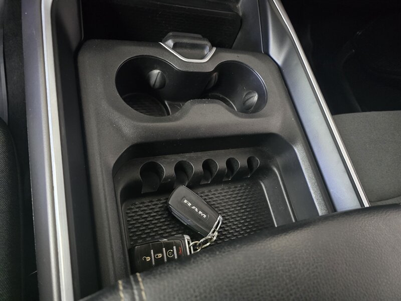 Used 2022 RAM 1500 Big Horn AWD/4WD image 21