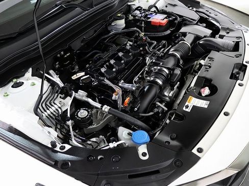 Used 2022 Honda Accord Sport image 34