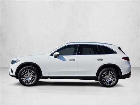 Certified 2026 Mercedes-Benz GLC 300 image 5