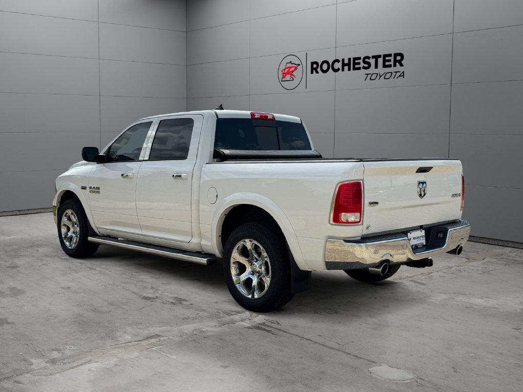 Used 2017 RAM 1500 Laramie w/ Convenience Group AWD/4WD image 3
