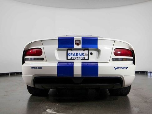 Used 2006 Dodge Viper SRT-10 w/ VOI9 Edition image 7