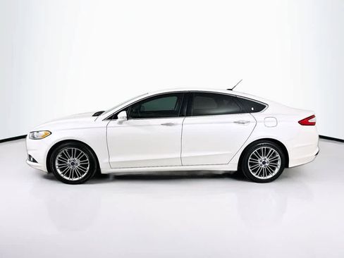 Used 2015 Ford Fusion SE w/ Equipment Group 202A image 3