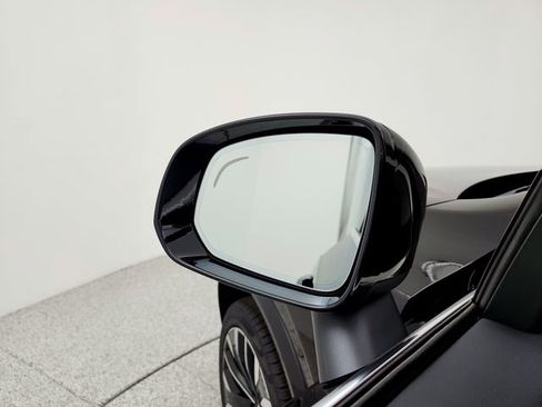 New 2026 Volvo XC90 B5 Plus w/ Protection Package image 23