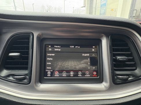 Used 2019 Dodge Challenger R/T image 28