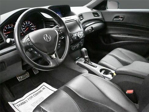 Used 2019 Acura ILX image 2