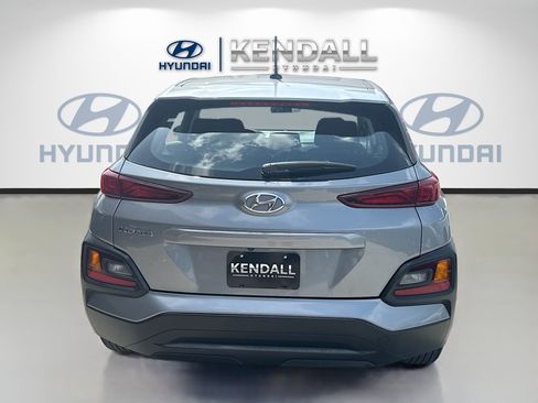 Used 2021 Hyundai Kona SE FWD image 5