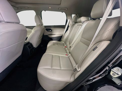 Used 2023 Nissan Rogue SV w/ SV Premium B Package FWD image 29