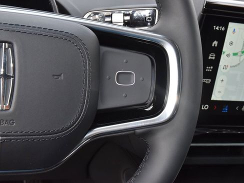 New 2026 Lincoln Nautilus Reserve AWD/4WD image 24