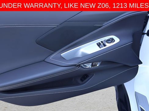 Used 2025 Chevrolet Corvette Z06 RWD image 9