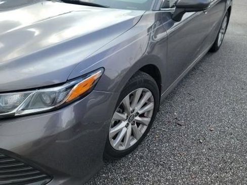 Used 2020 Toyota Camry LE FWD image 2