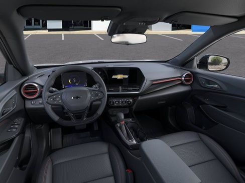New 2026 Chevrolet Trax RS w/ Driver Confidence Package FWD image 39