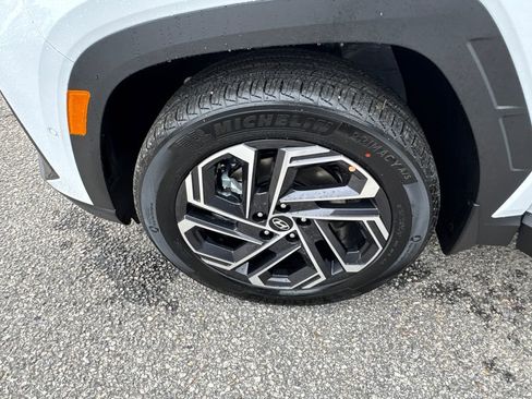 New 2026 Hyundai Tucson Limited image 23