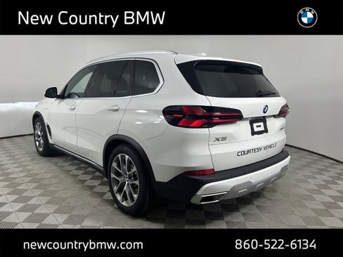 Used 2026 BMW X5 xDrive50e w/ Parking Assistance Package image 5