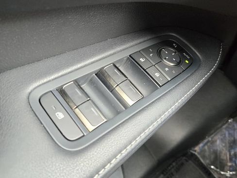 Used 2025 Lexus RX 350 FWD w/ Technology Package image 25