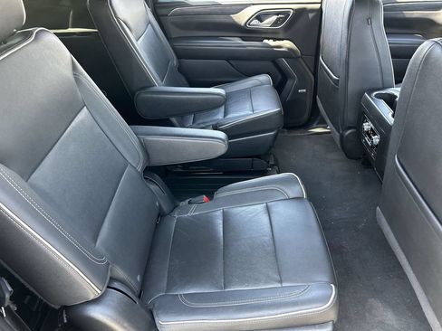Used 2022 GMC Yukon XL SLT w/ SLT Luxury Package AWD/4WD image 27