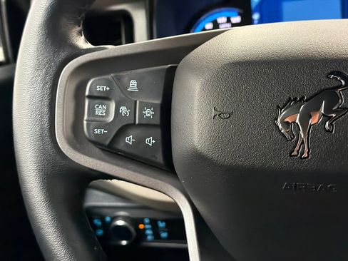 Used 2024 Ford Bronco Wildtrak image 22