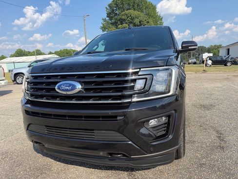 Used 2020 Ford Expedition Max Limited w/ Equipment Group 303A AWD/4WD image 8