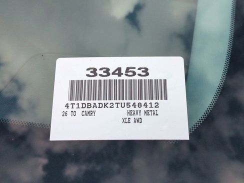 Used 2026 Toyota Camry XLE image 17