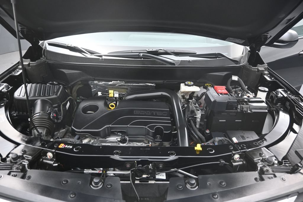 Used 2026 Chevrolet Equinox LT FWD image 11