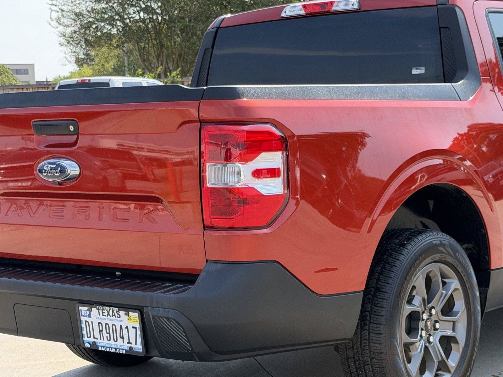 Used 2022 Ford Maverick XLT FWD image 11