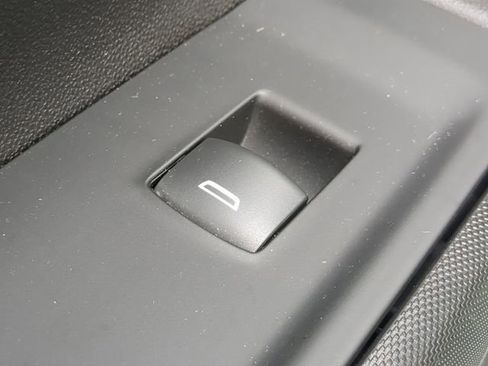 Used 2024 Chevrolet Silverado 2500 Custom w/ Custom Value Package image 30