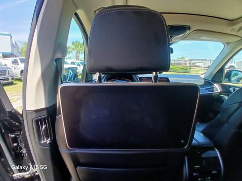 Used 2019 BMW X7 xDrive40i w/ Premium Package AWD/4WD image 26