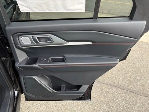 New 2026 Ford Explorer ST image 48