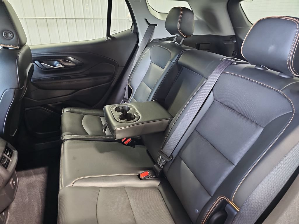 Used 2023 GMC Terrain AT4 AWD/4WD image 14