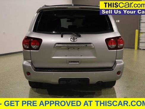 Used 2019 Toyota Sequoia Limited w/ Safety & Convenience Package image 6