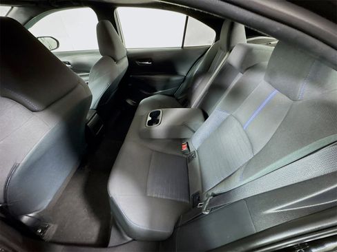 Used 2021 Toyota Corolla SE w/ SE Premium Package image 21