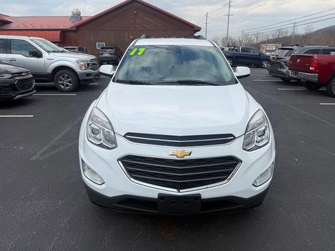 Used 2017 Chevrolet Equinox LT w/ Convenience Package image 5