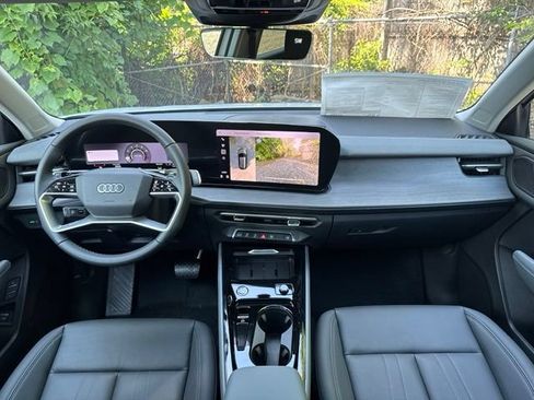 New 2026 Audi Q3 quattro 2.0T AWD/4WD image 14