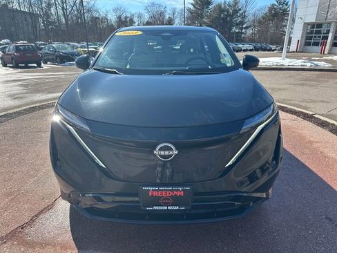 Used 2023 Nissan Ariya AWD image 8