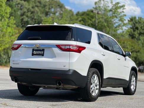 Used 2018 Chevrolet Traverse LT FWD image 5