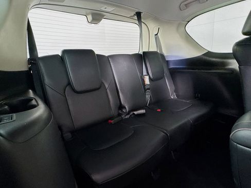 Used 2023 Nissan Armada Platinum w/ Captain's Chairs Package image 35