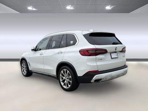 Used 2020 BMW X5 sDrive40i w/ Premium Package RWD image 3
