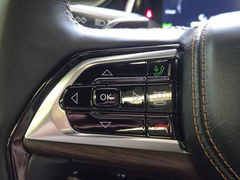 Used 2024 Jeep Grand Cherokee Summit w/ Advanced Protech Group IV image 32