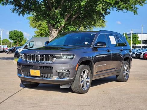 Certified 2024 Jeep Grand Cherokee L Limited image 3