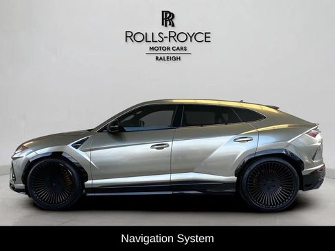 Used 2021 Lamborghini Urus AWD/4WD image 2